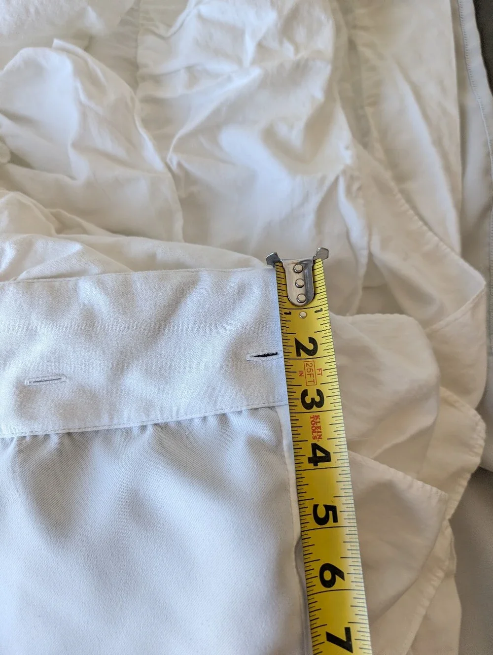 1 Pottery Barn Kids Off White Ruffled Tiered Curtain Cotton Size 56.5